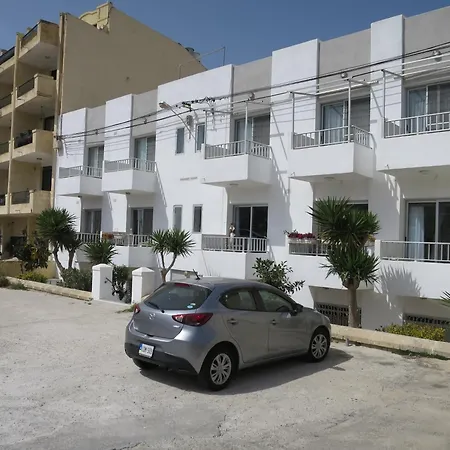 Welcome Families & Groups Close To 3 Bedroom Appartement
