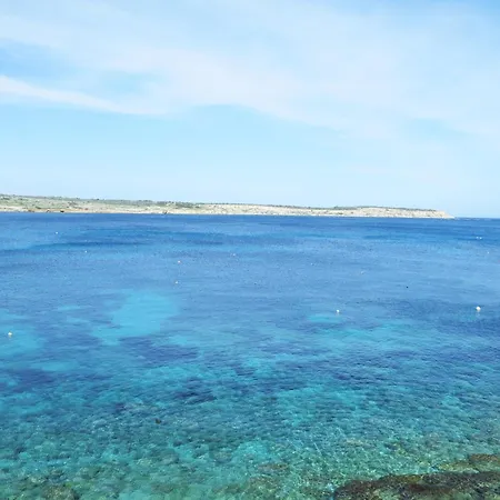 Welcome Families & Groups Close To 3 Bedroom