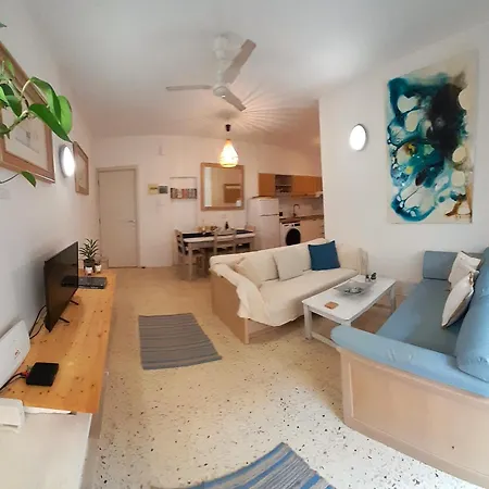 Welcome Families & Groups Close To Beach 3 Bedroom Apt *