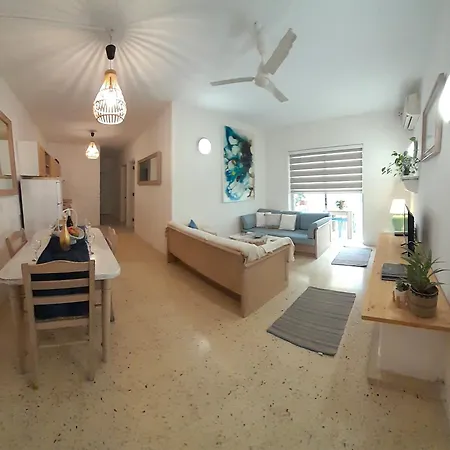 Welcome Families & Groups Close To Beach 3 Bedroom Apt *